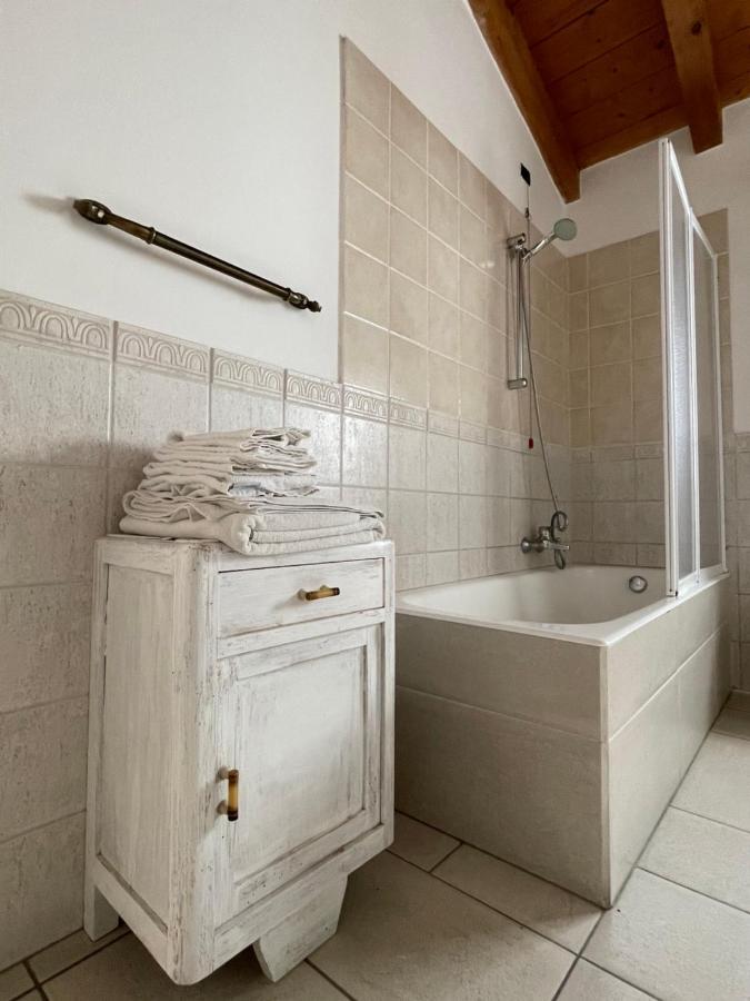 B&B Il Melograno Monzambano Buitenkant foto